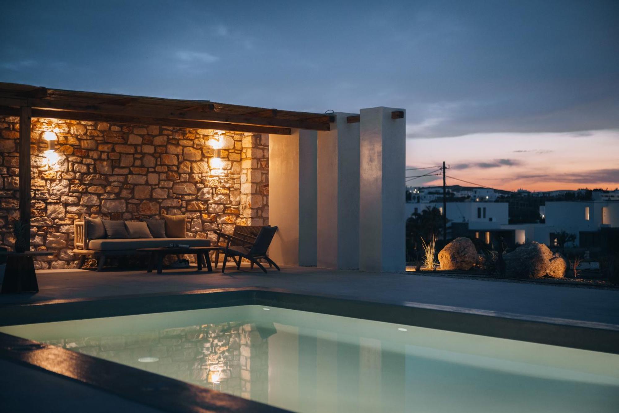Kosmitis Suites & Villas Náousa Quarto foto