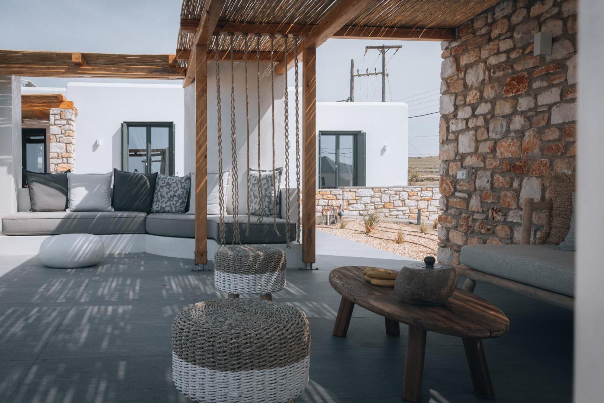 Kosmitis Suites & Villas Náousa Quarto foto